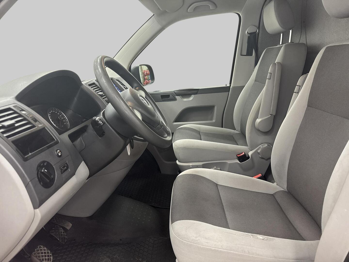 VOLKSWAGEN TRANSPORTER 2014
