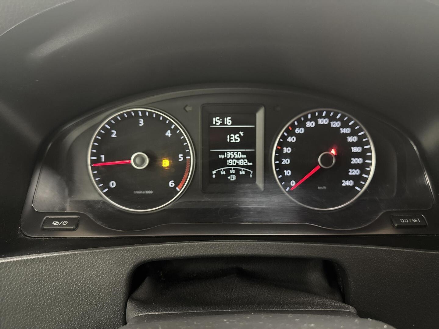 VOLKSWAGEN TRANSPORTER 2014