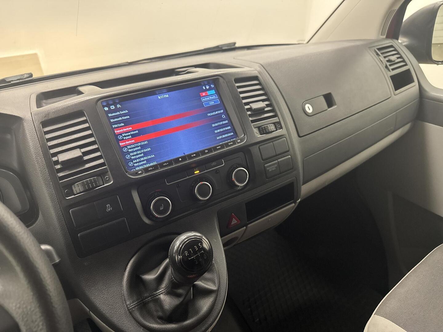VOLKSWAGEN TRANSPORTER 2014
