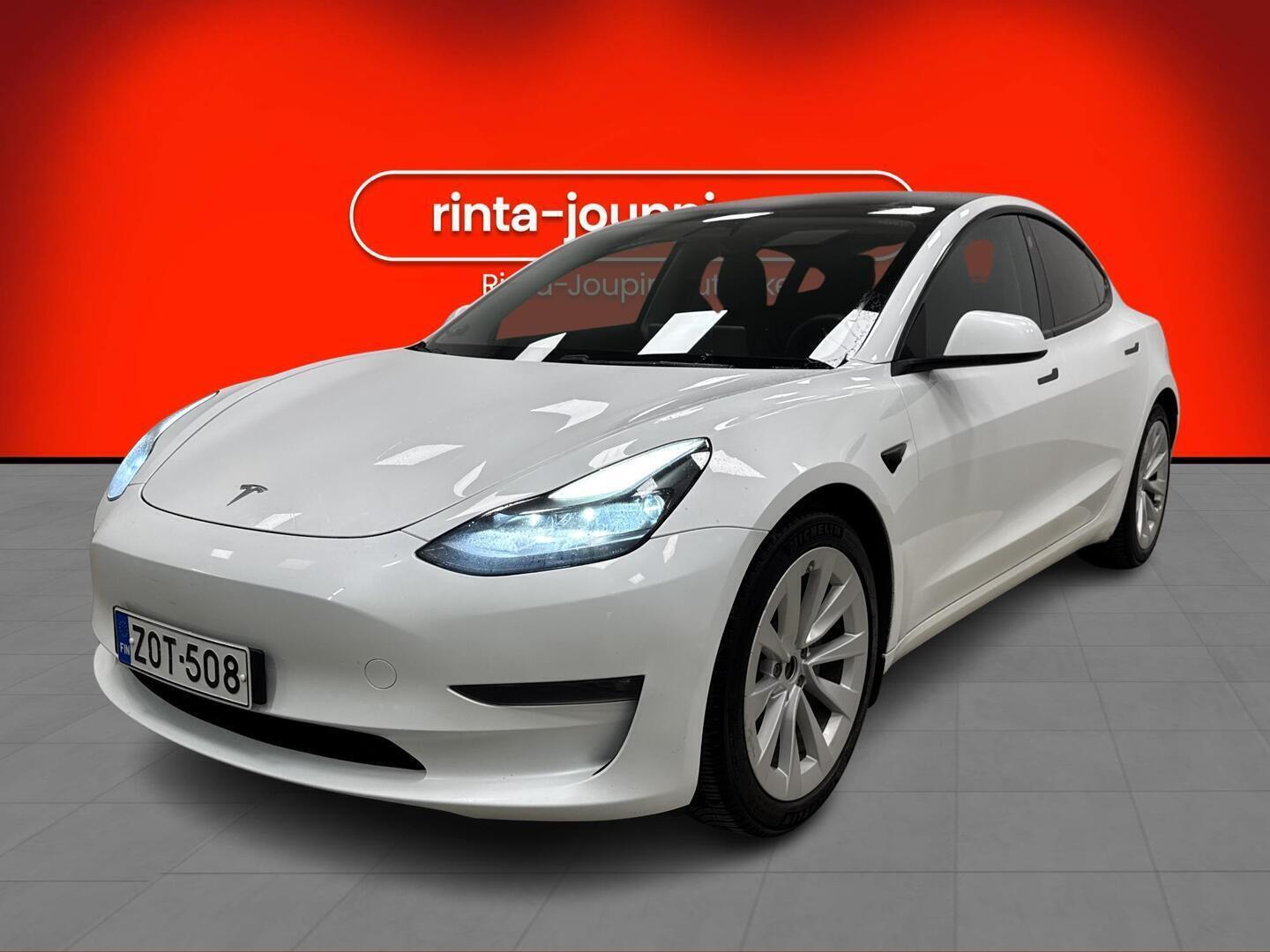 TESLA Model 3 2023