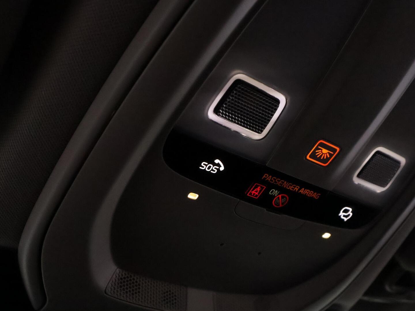 VOLVO V90 2025