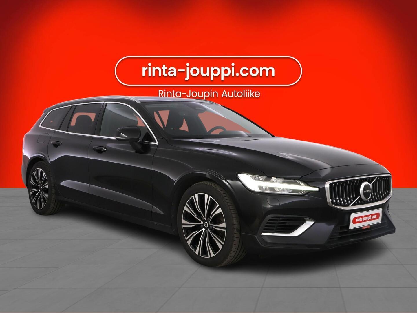 VOLVO V60 2023
