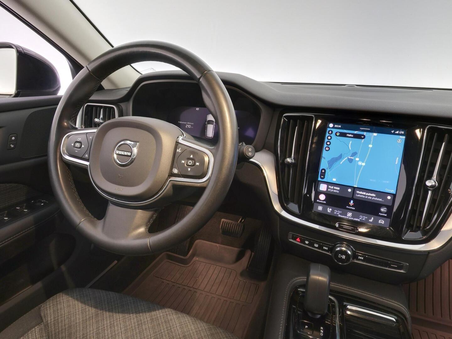 VOLVO V60 2023