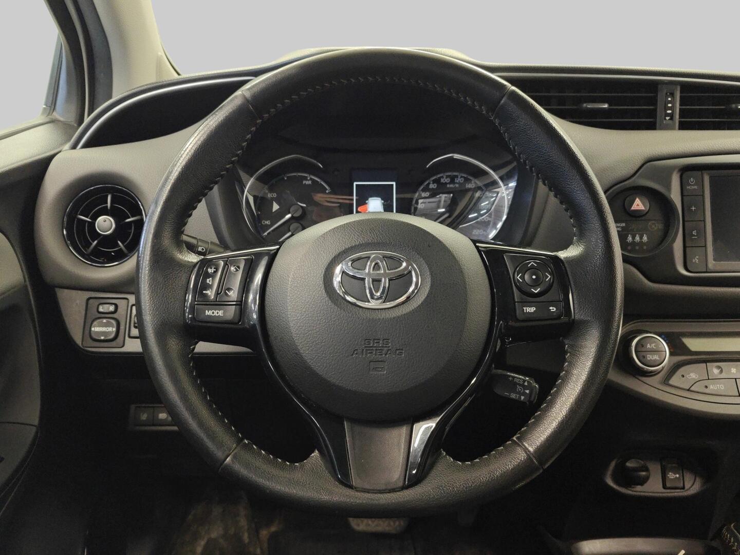 TOYOTA Yaris 2020