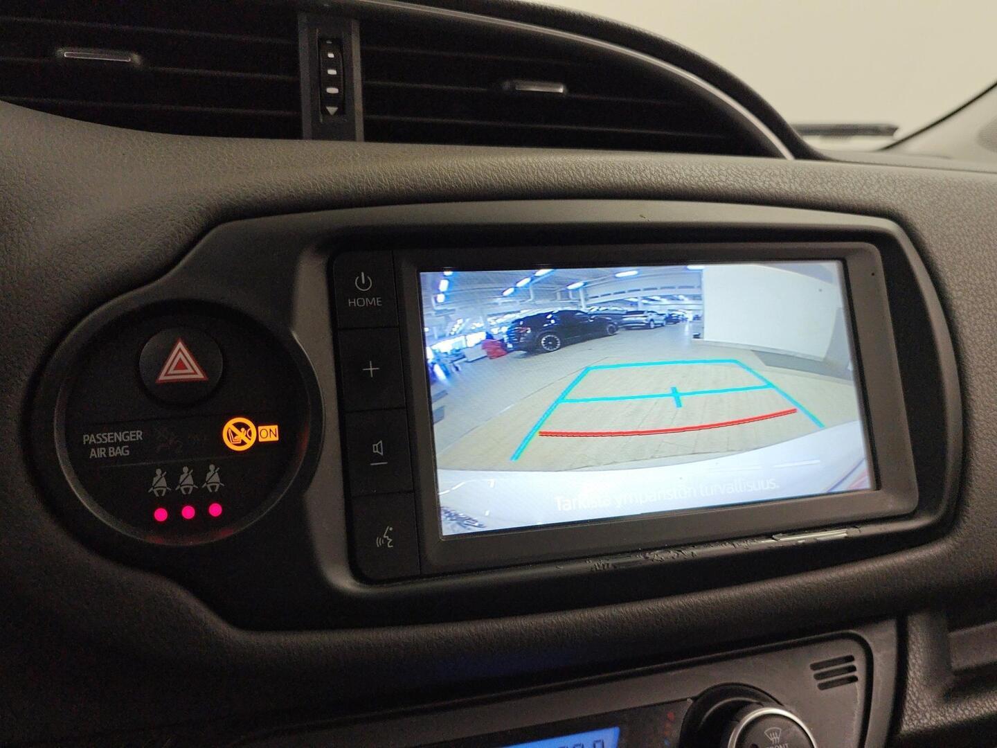 TOYOTA Yaris 2020