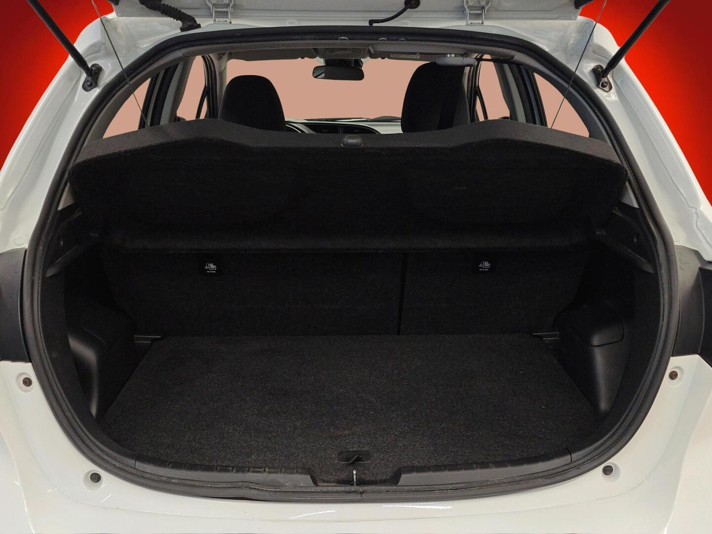 TOYOTA Yaris 2020
