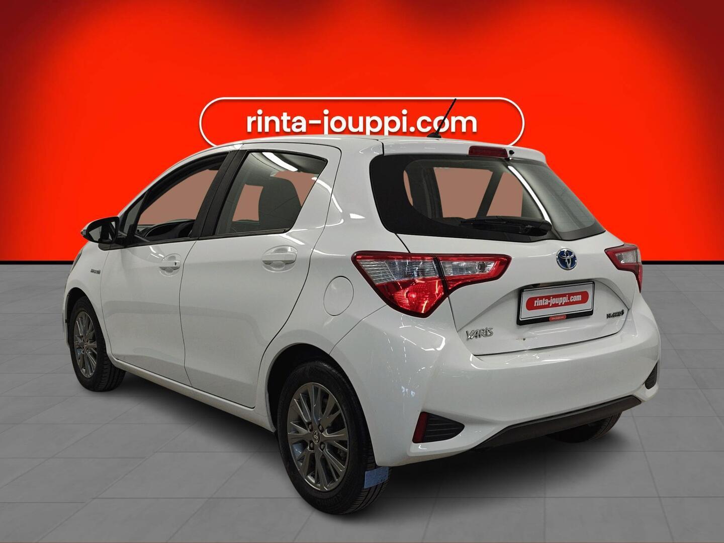TOYOTA Yaris 2020