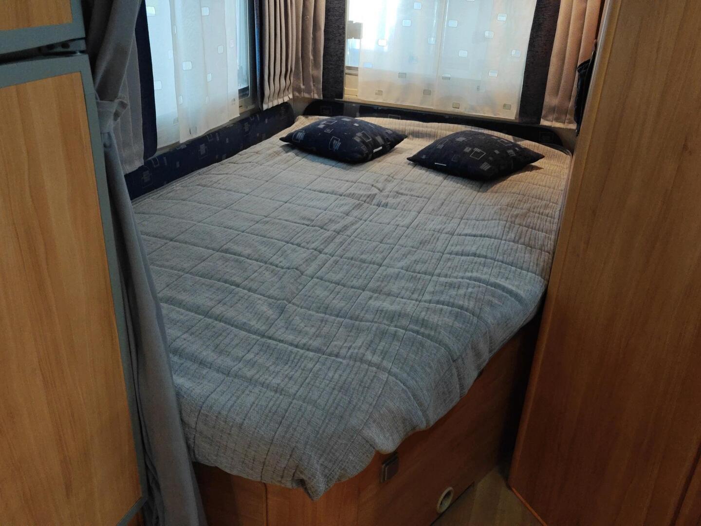 ADRIA S687 SP Izola 2005