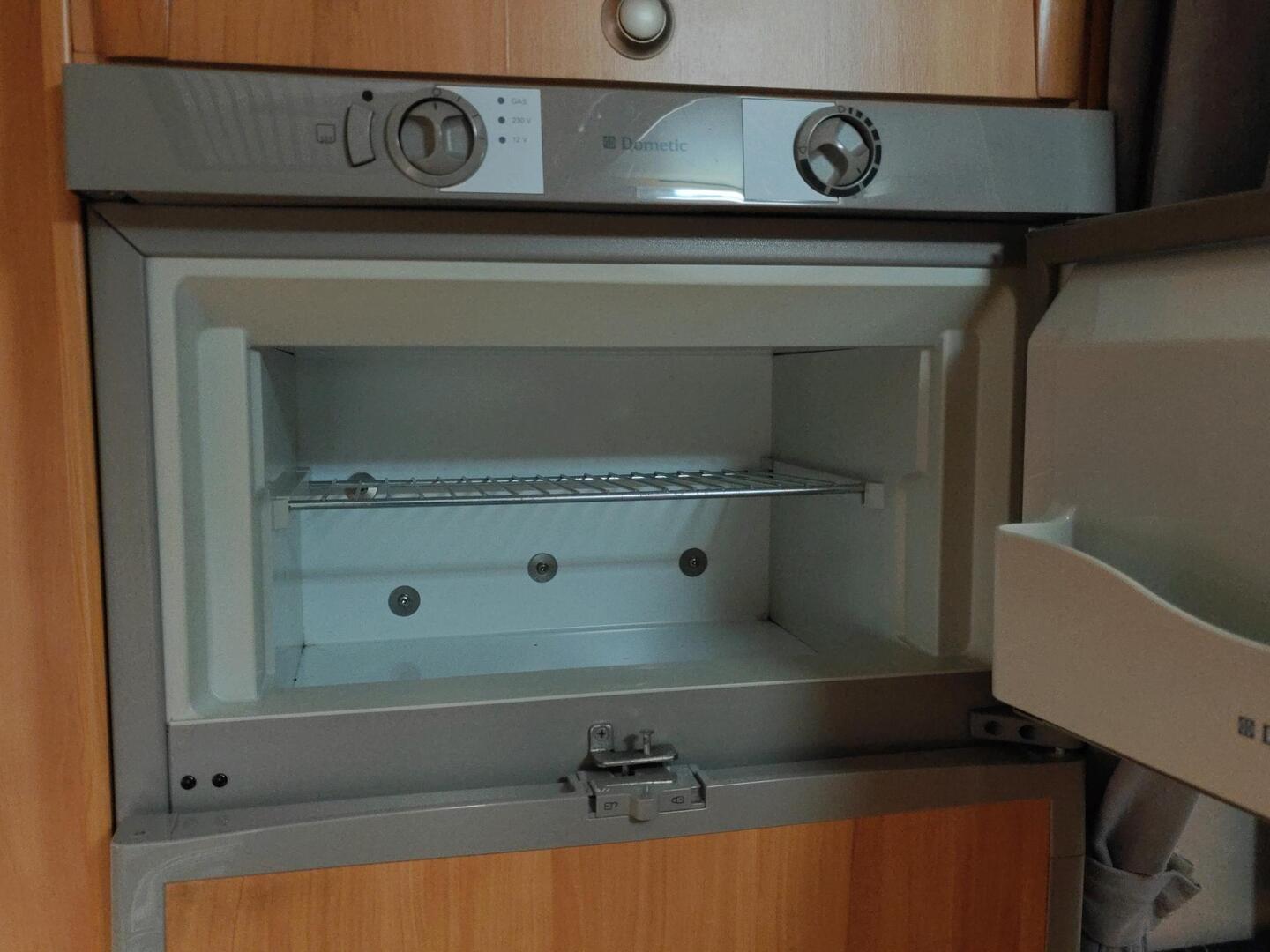 ADRIA S687 SP Izola 2005