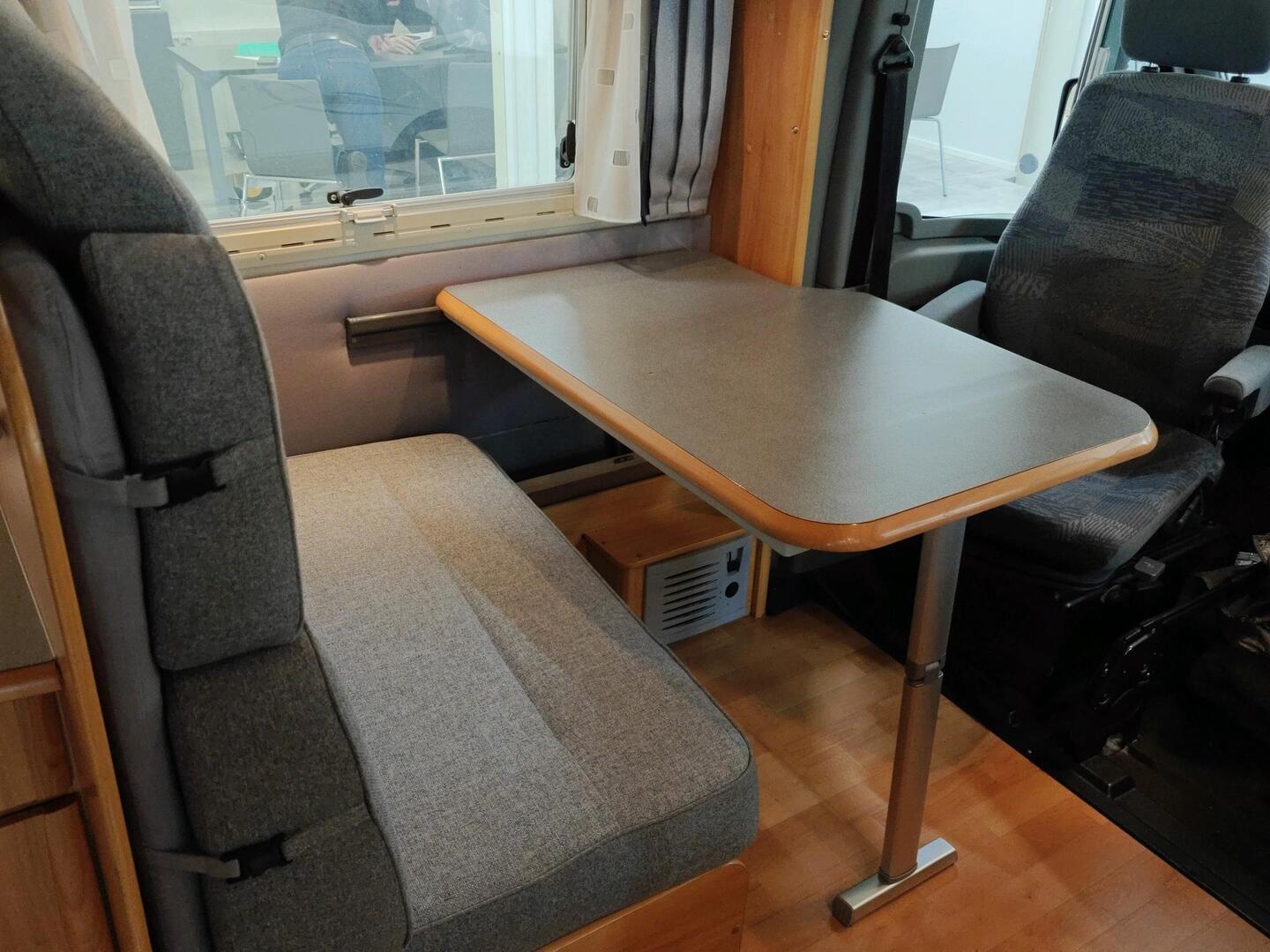 ADRIA S687 SP Izola 2005