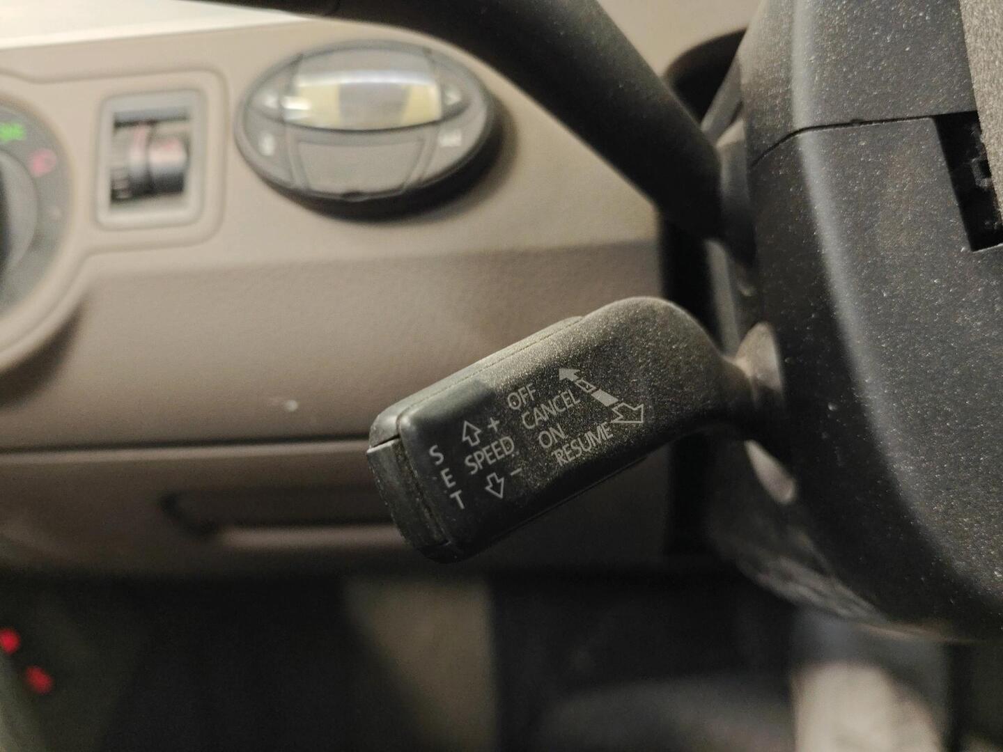 VOLKSWAGEN Passat 2009