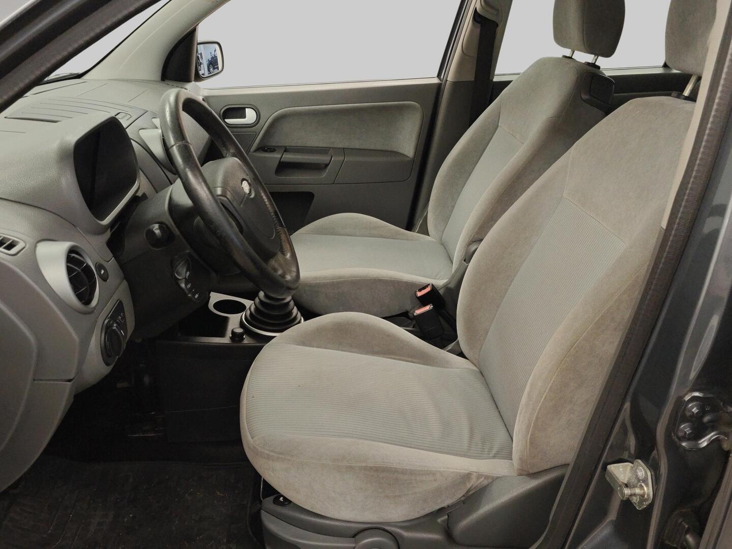 FORD Fusion 2003