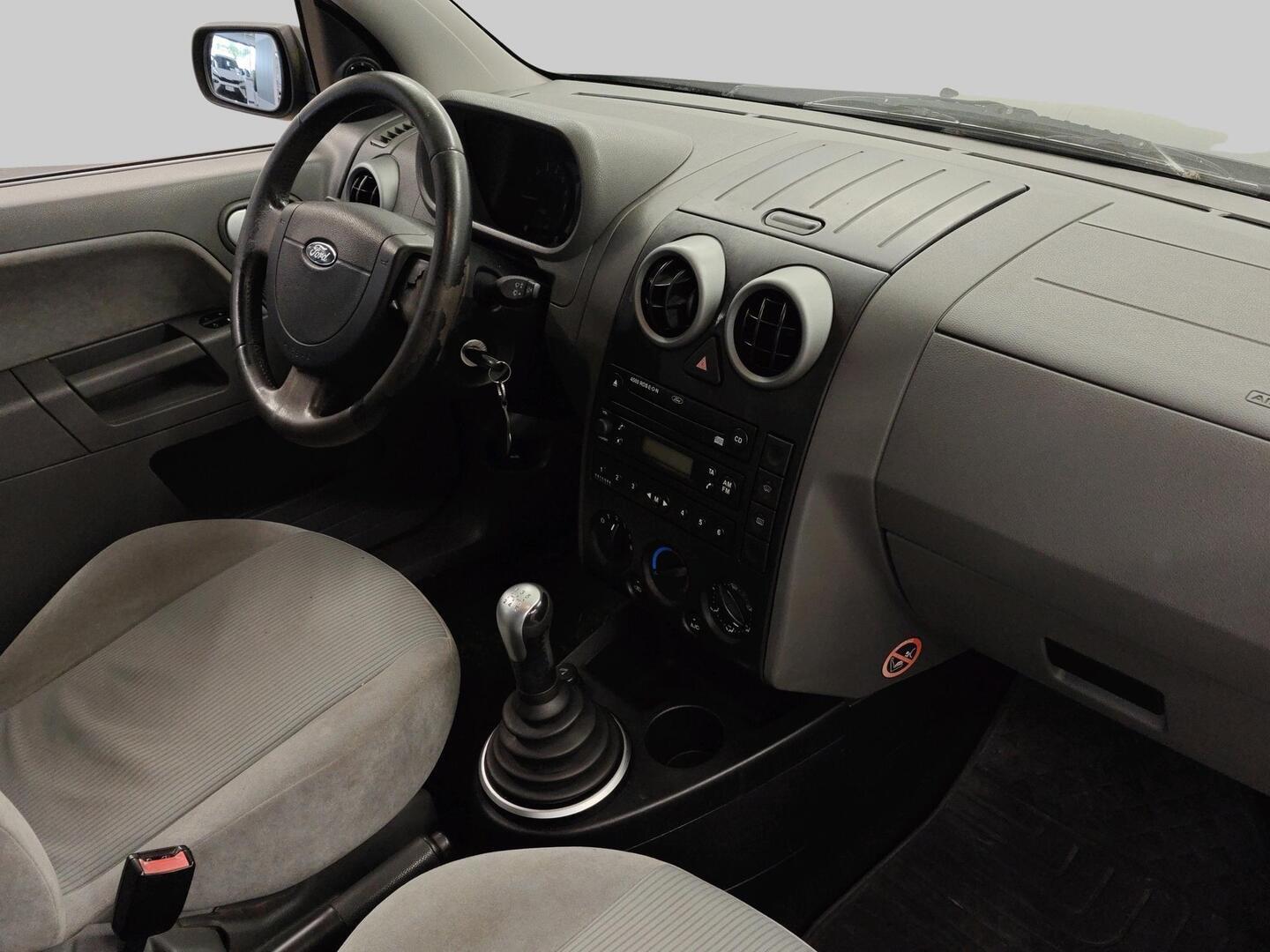 FORD Fusion 2003