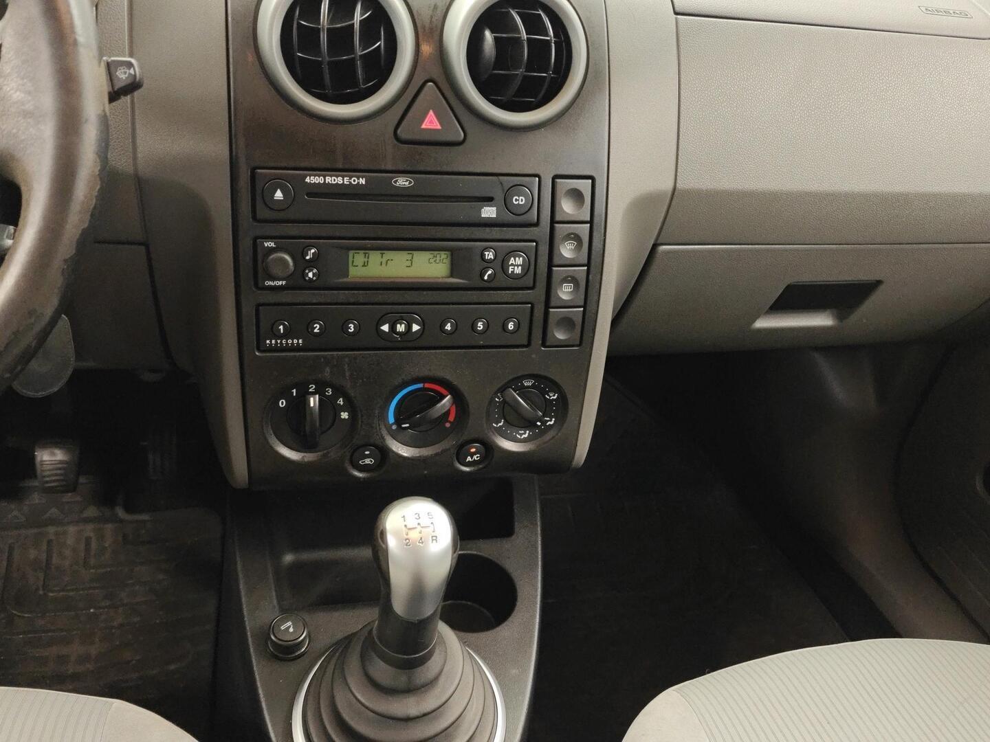 FORD Fusion 2003