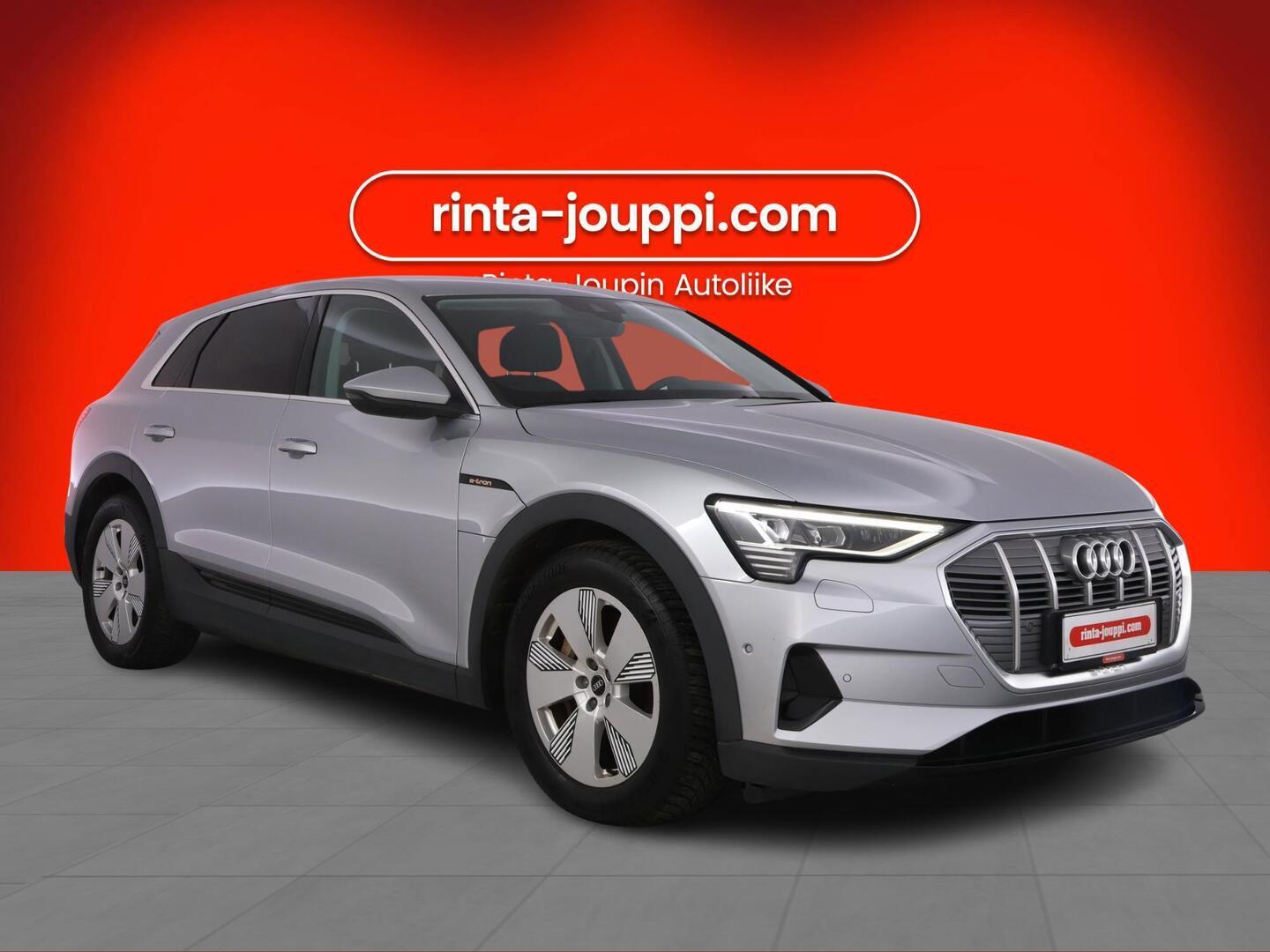 AUDI E-TRON 2022