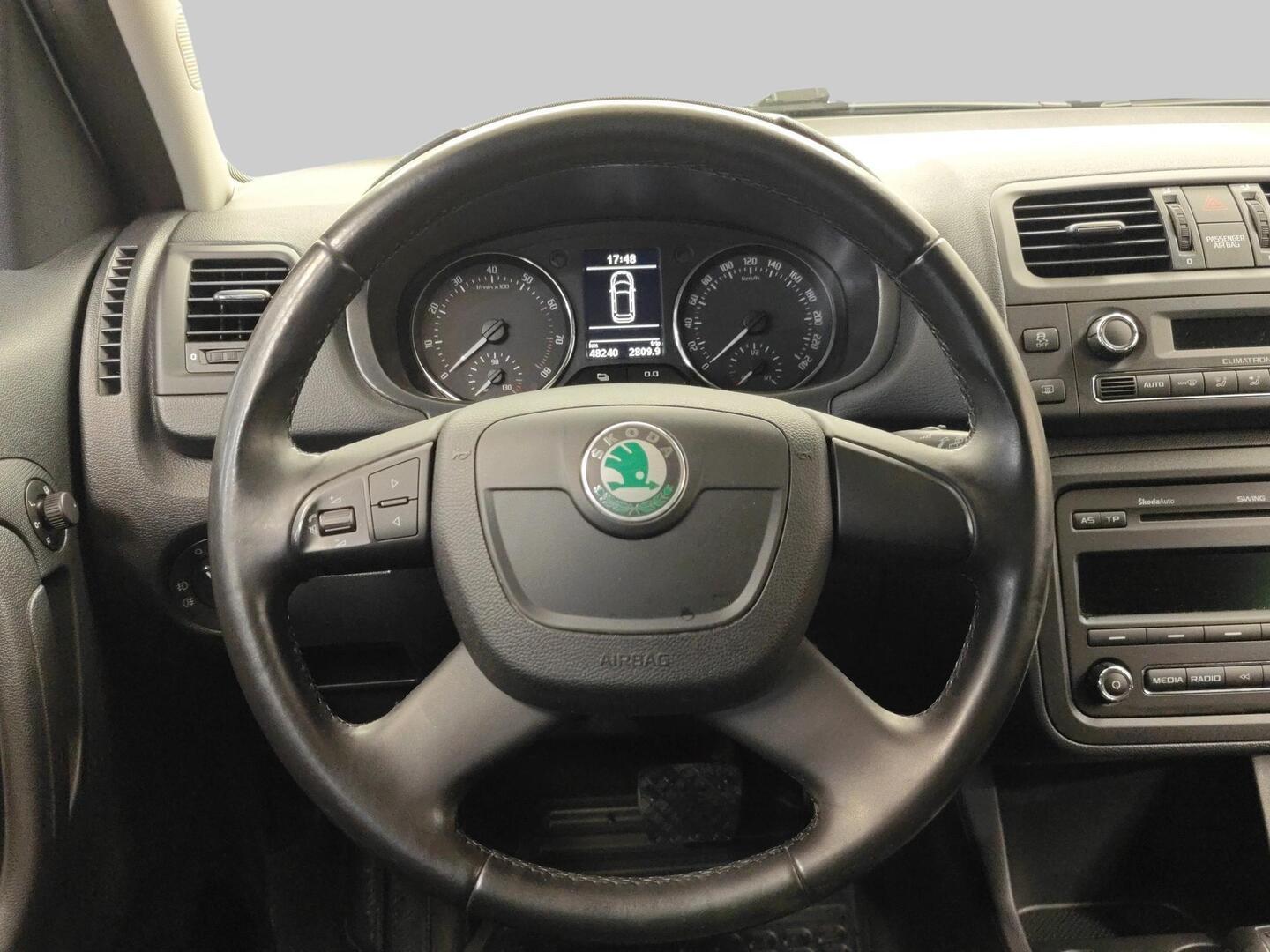 SKODA Roomster 2012