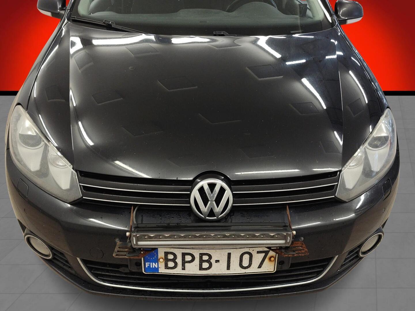 VOLKSWAGEN Golf 2011