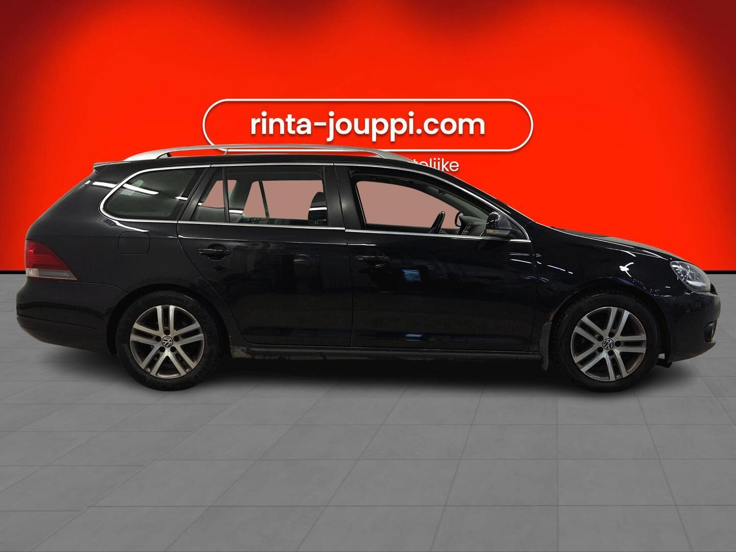 VOLKSWAGEN Golf 2011