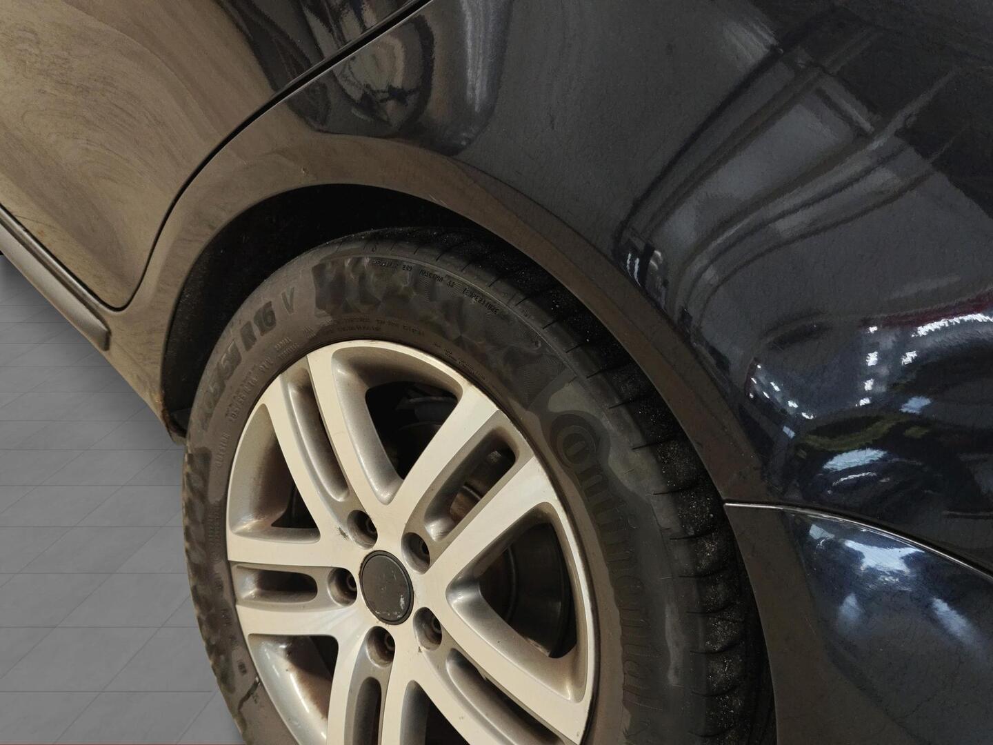 VOLKSWAGEN Golf 2011