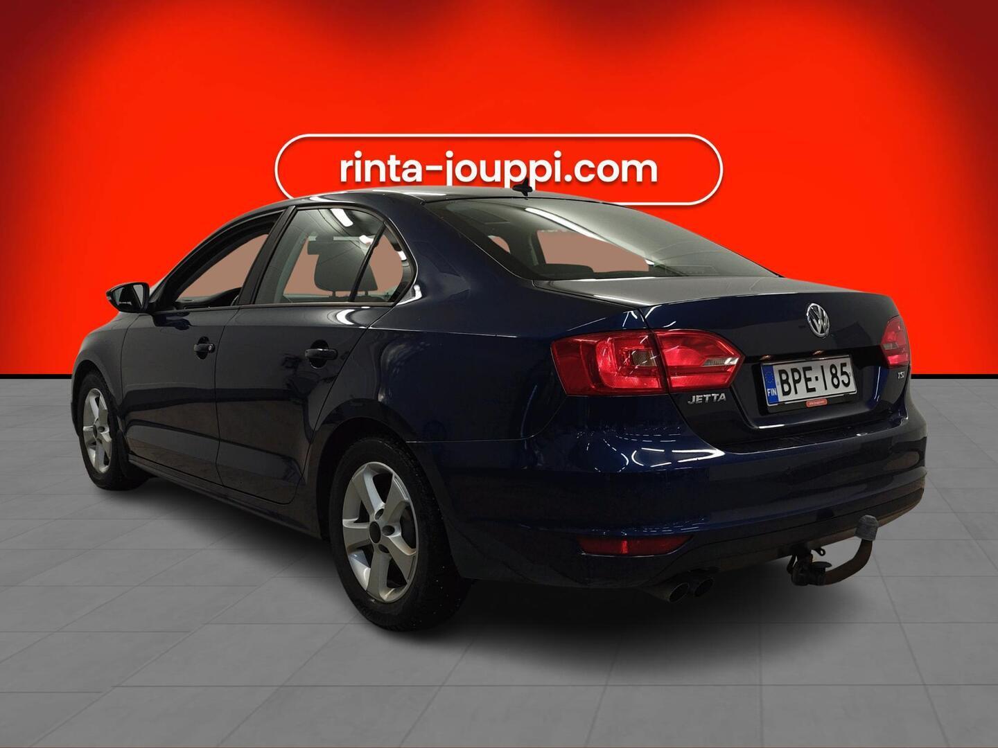 VOLKSWAGEN Jetta 2012