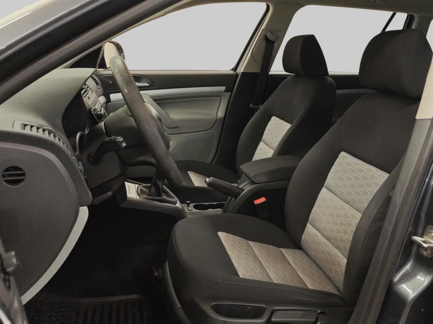 SKODA Octavia 2011