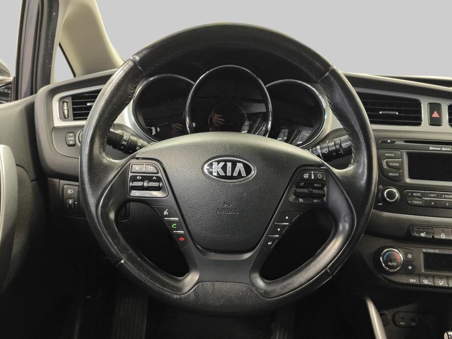 KIA cee'd 2012