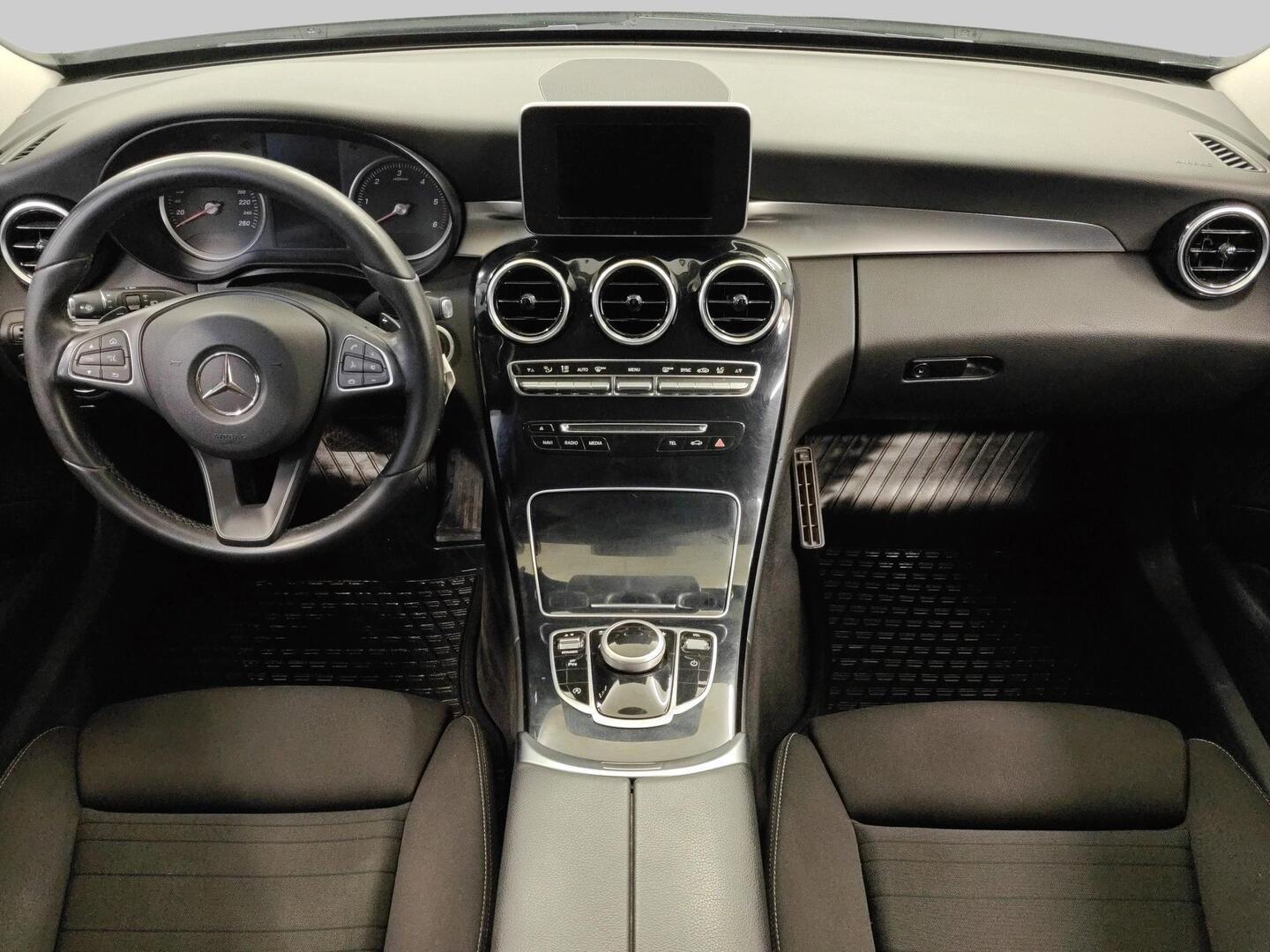 MERCEDES-BENZ C 2017