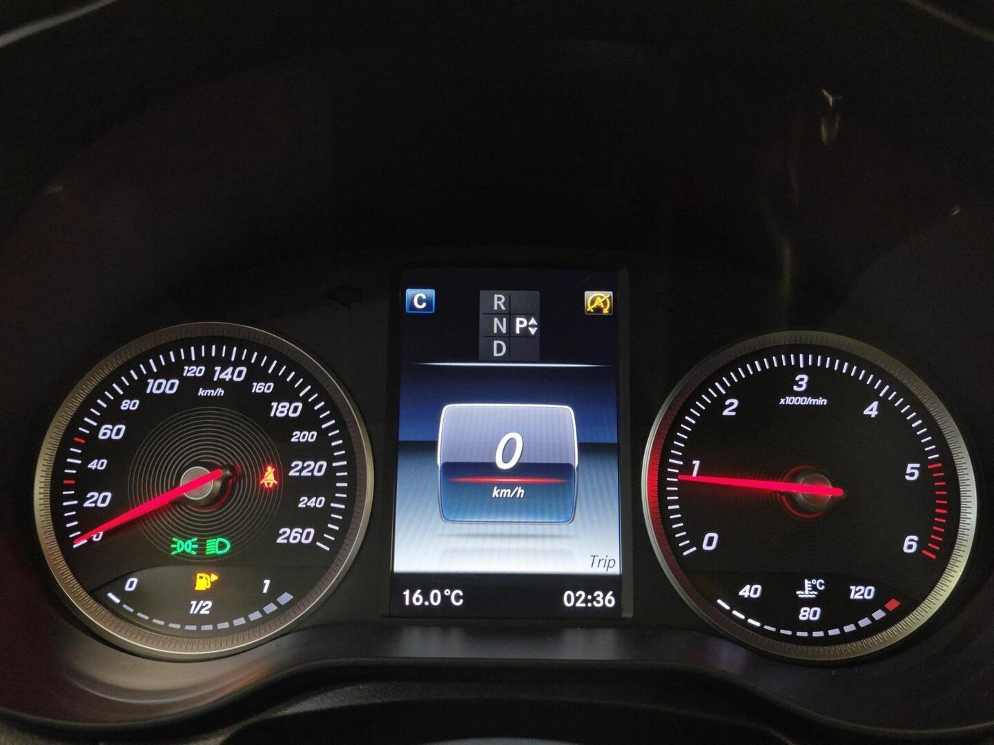 MERCEDES-BENZ C 2017