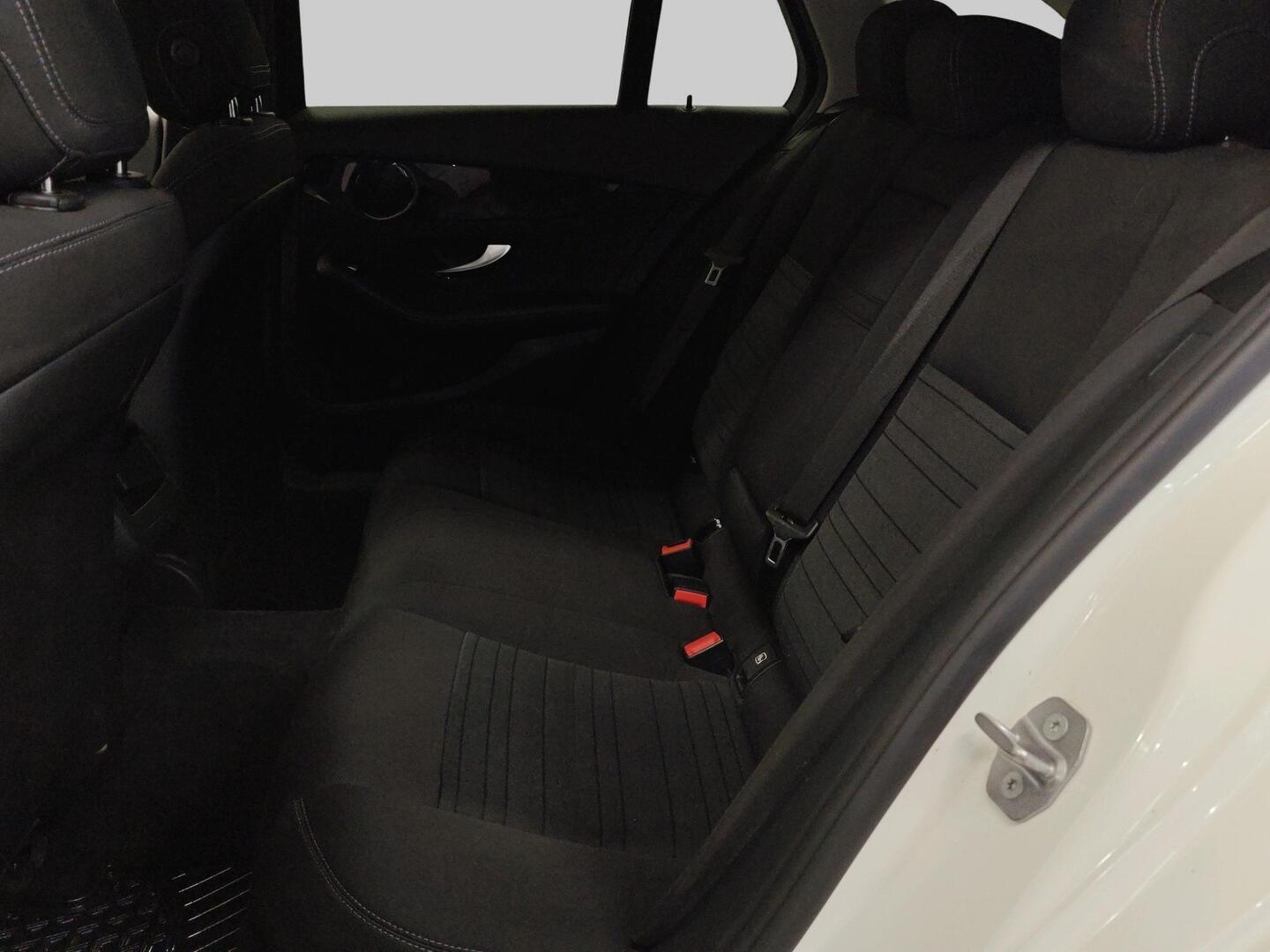 MERCEDES-BENZ C 2017