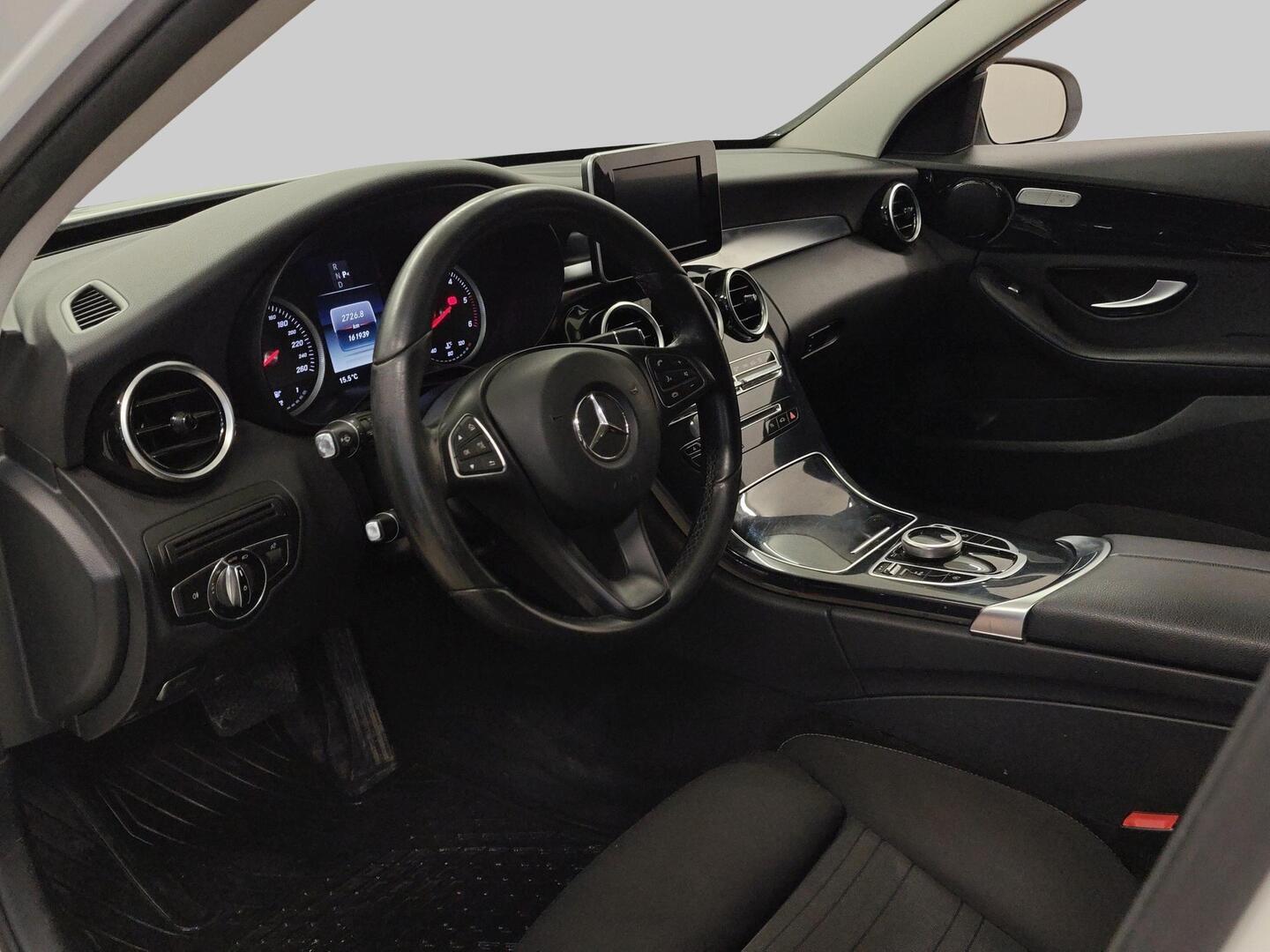 MERCEDES-BENZ C 2017