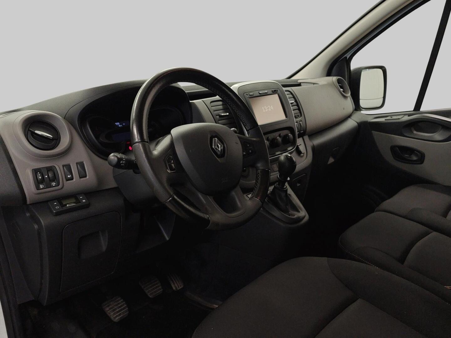 RENAULT Trafic 2018
