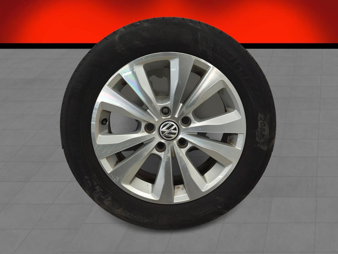 VOLKSWAGEN Golf Sportsvan 2019