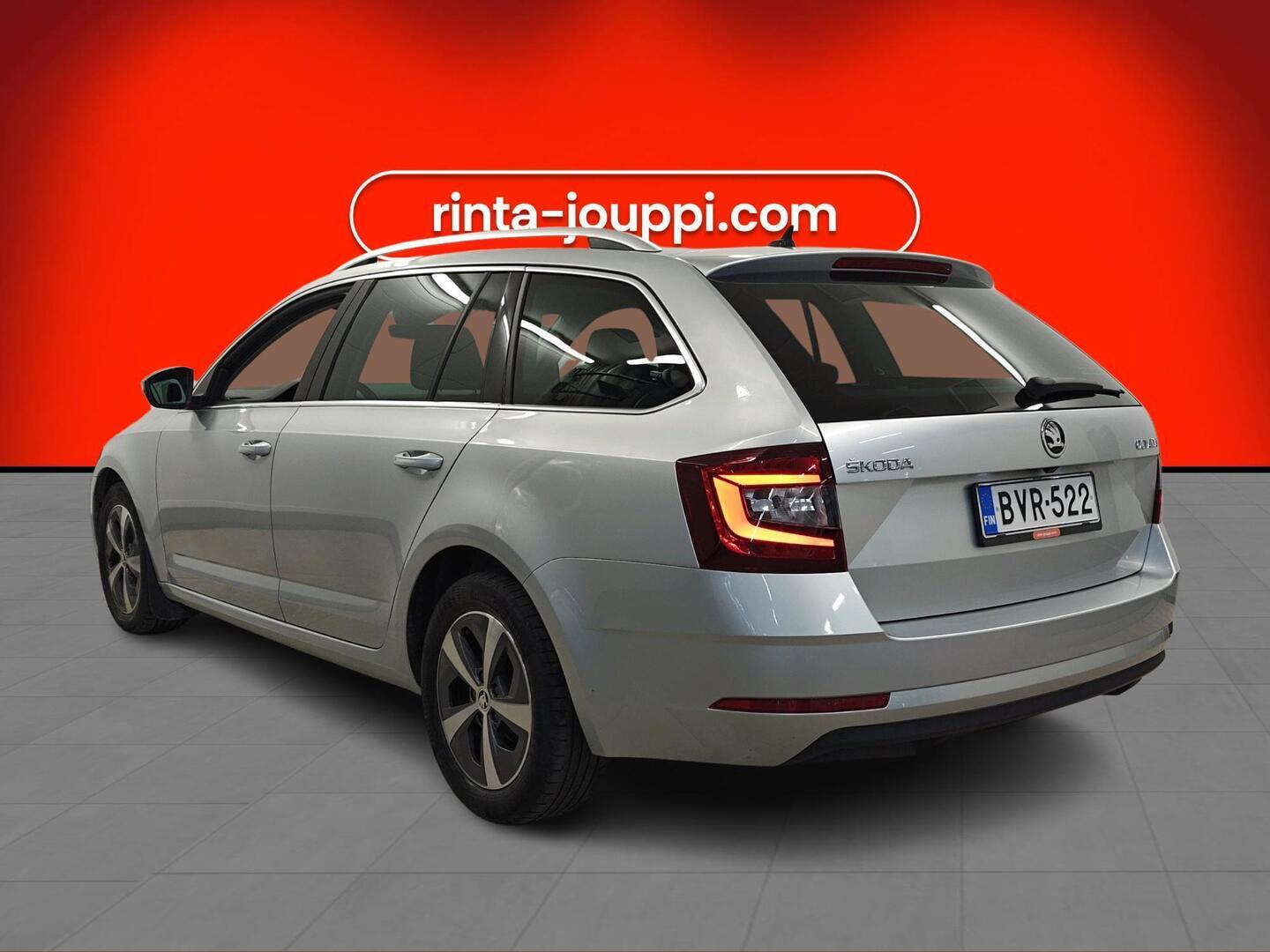 SKODA Octavia 2019
