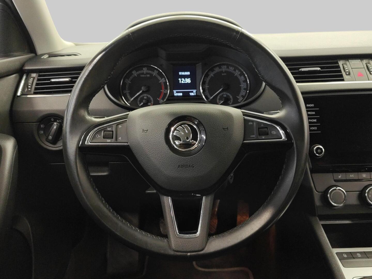 SKODA Octavia 2019