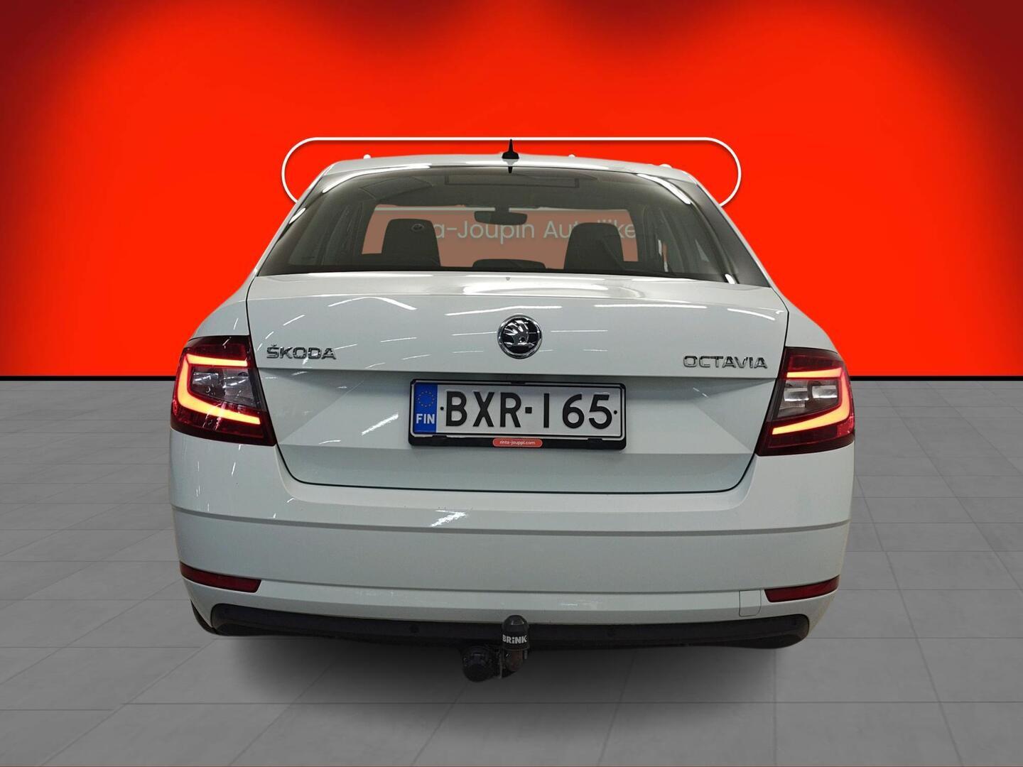 SKODA Octavia 2019