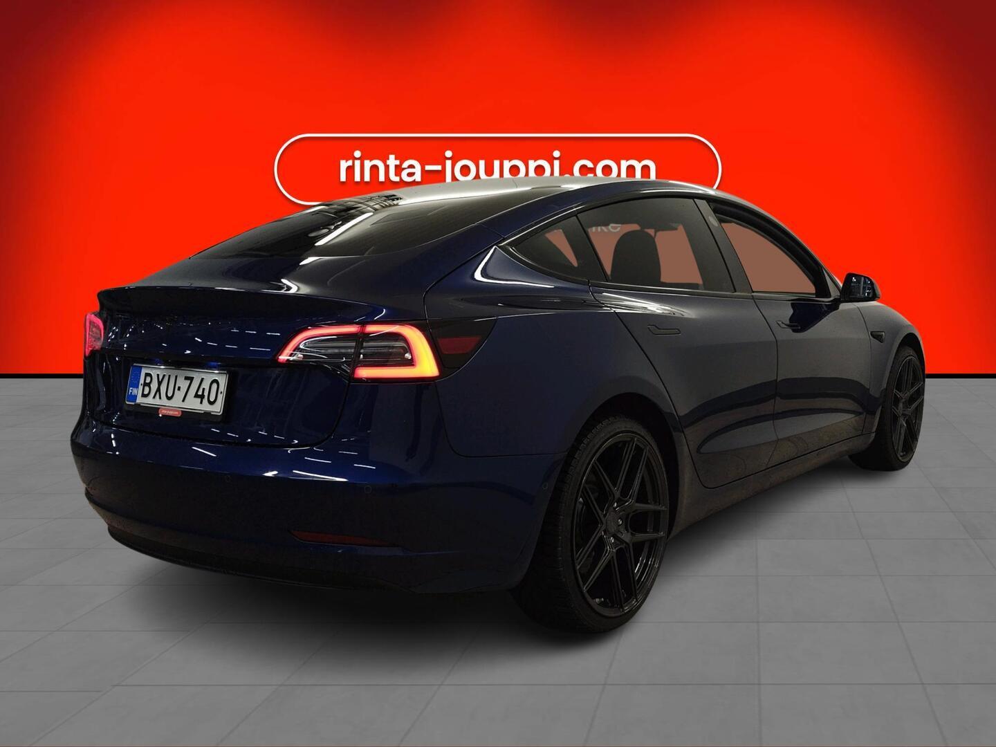 TESLA Model 3 2019