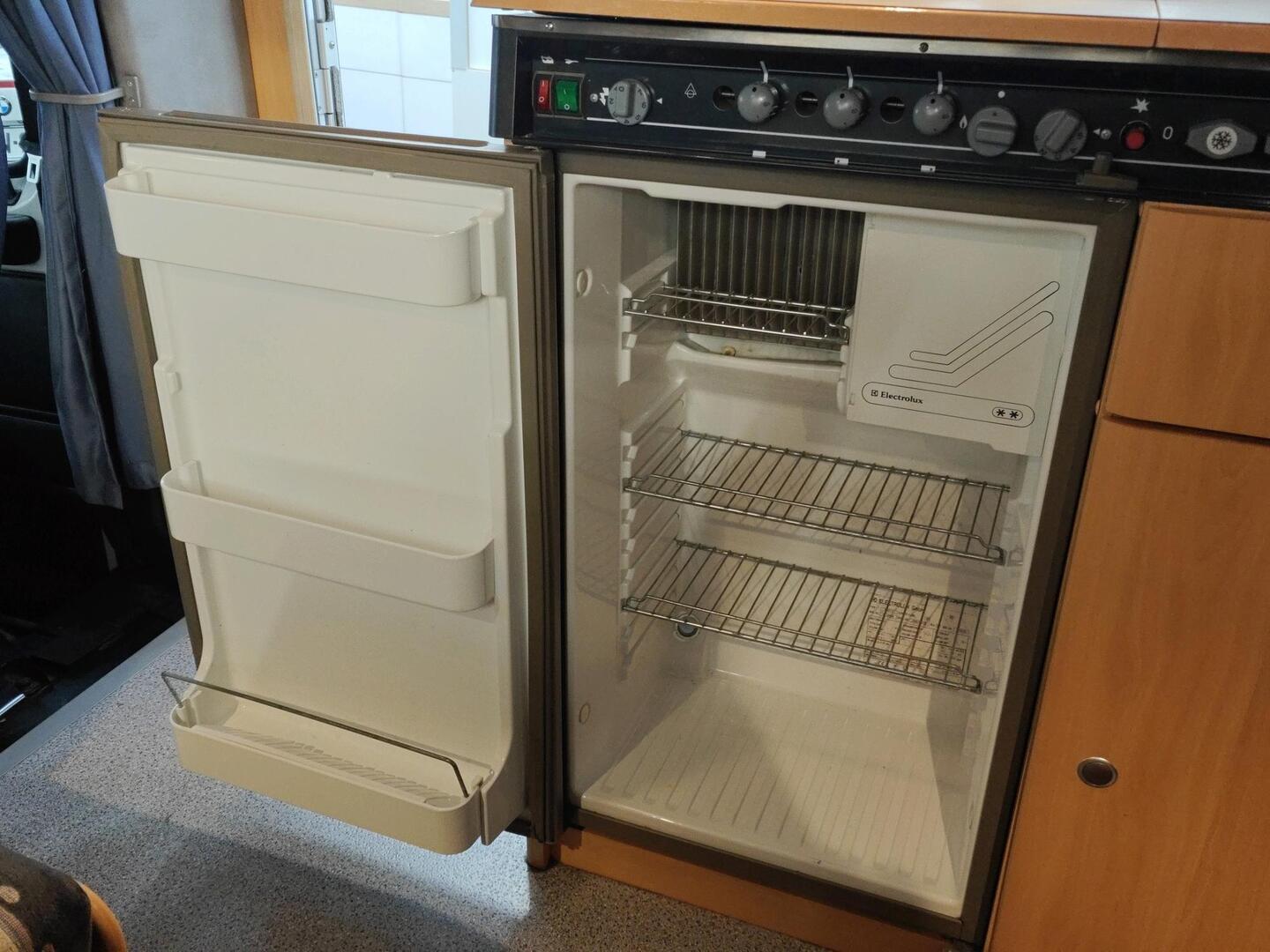 DETHLEFFS A 5881 2002