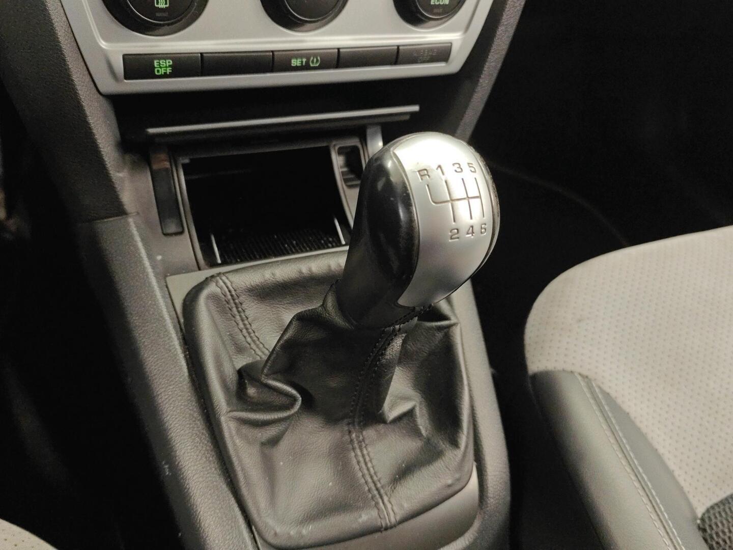 SKODA Octavia 2008