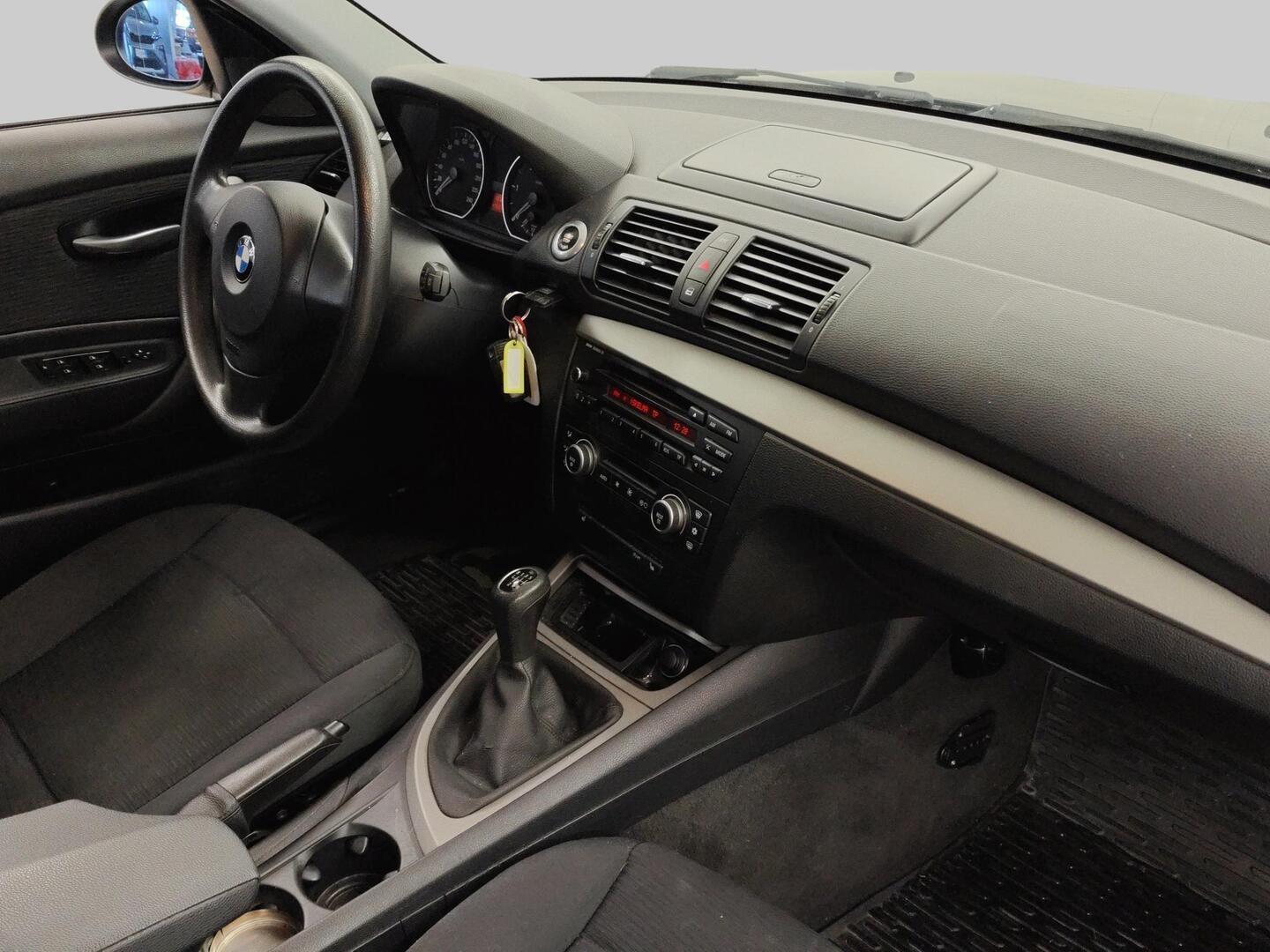 BMW 118 2008