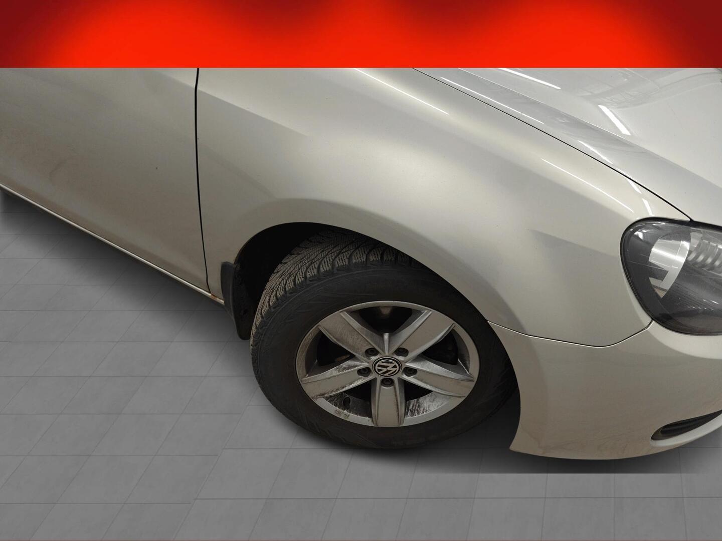 VOLKSWAGEN Golf 2010