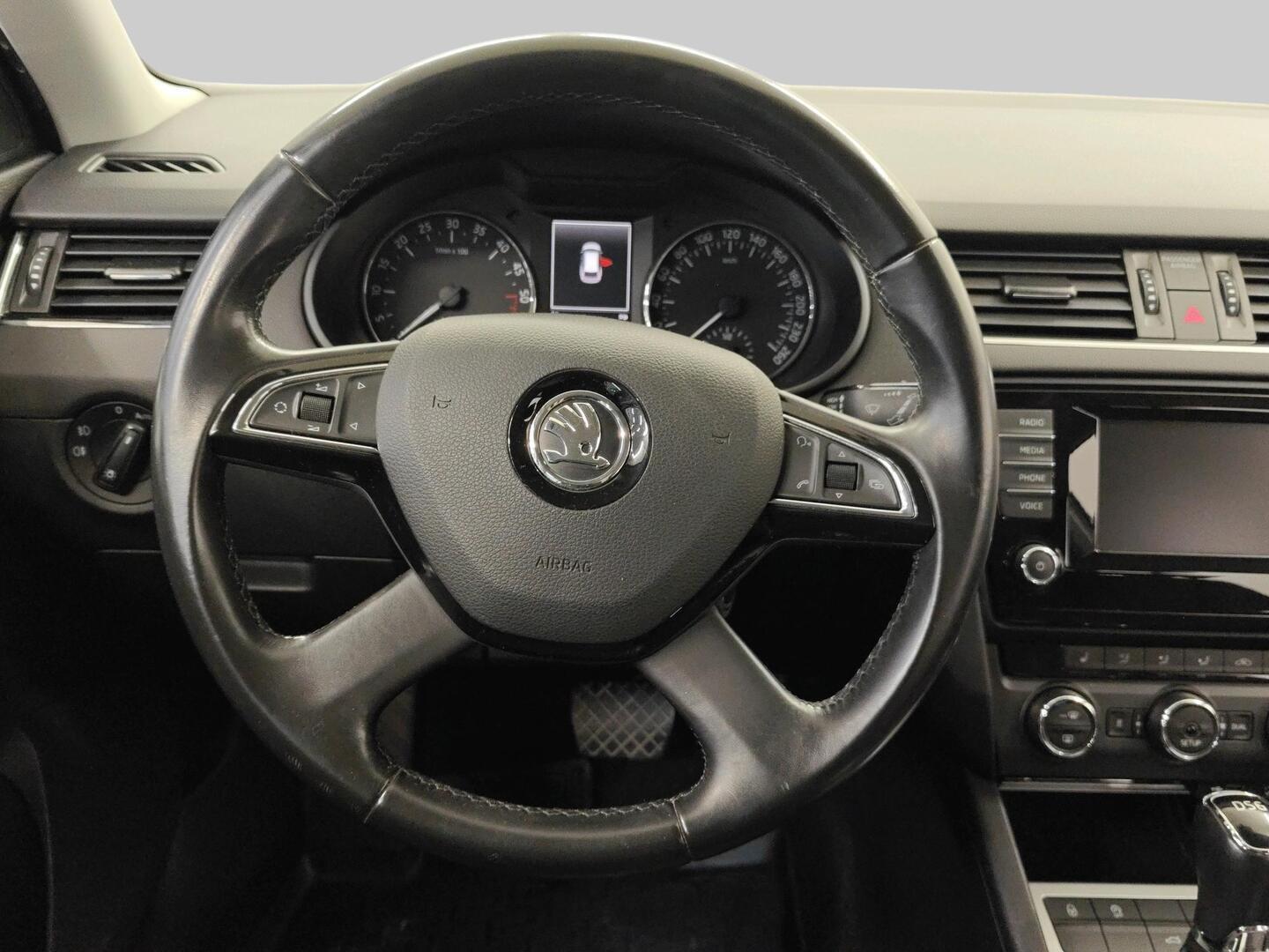 SKODA Octavia 2014