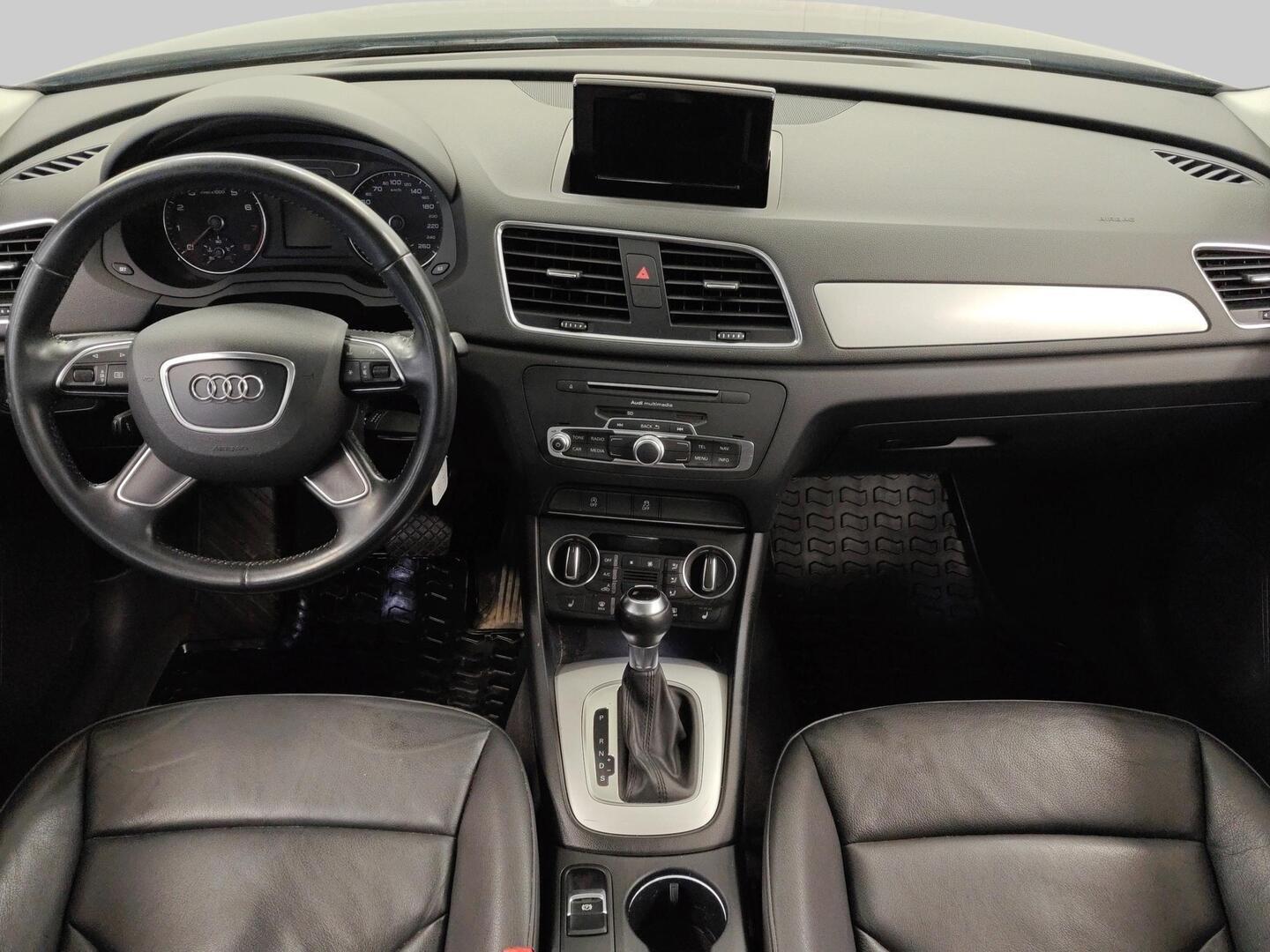 AUDI Q3 2016