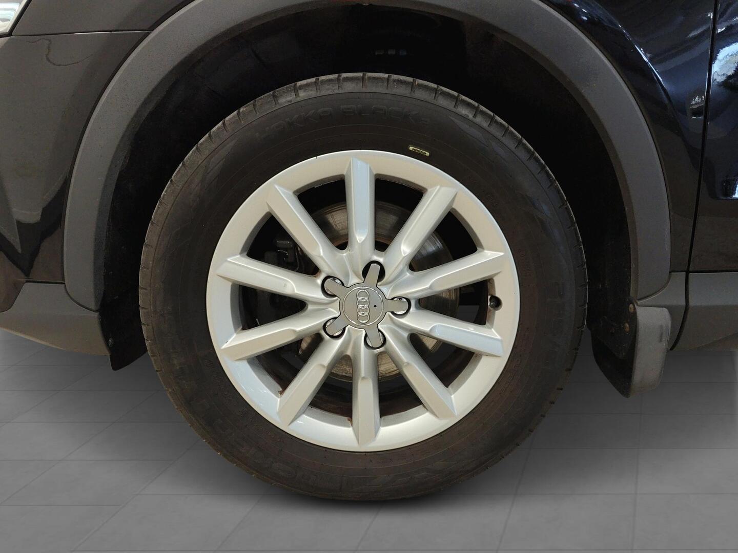 AUDI Q3 2016
