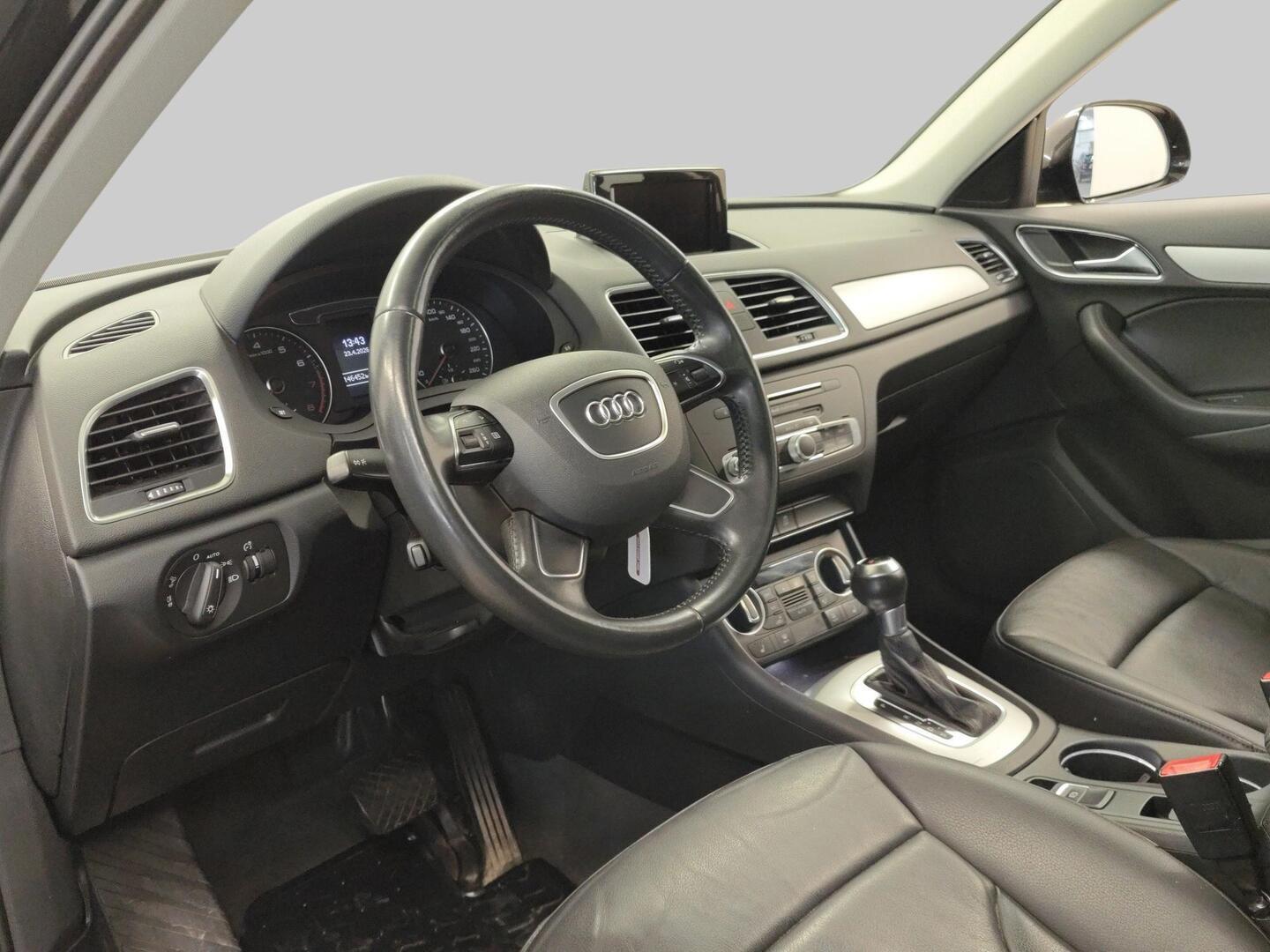 AUDI Q3 2016
