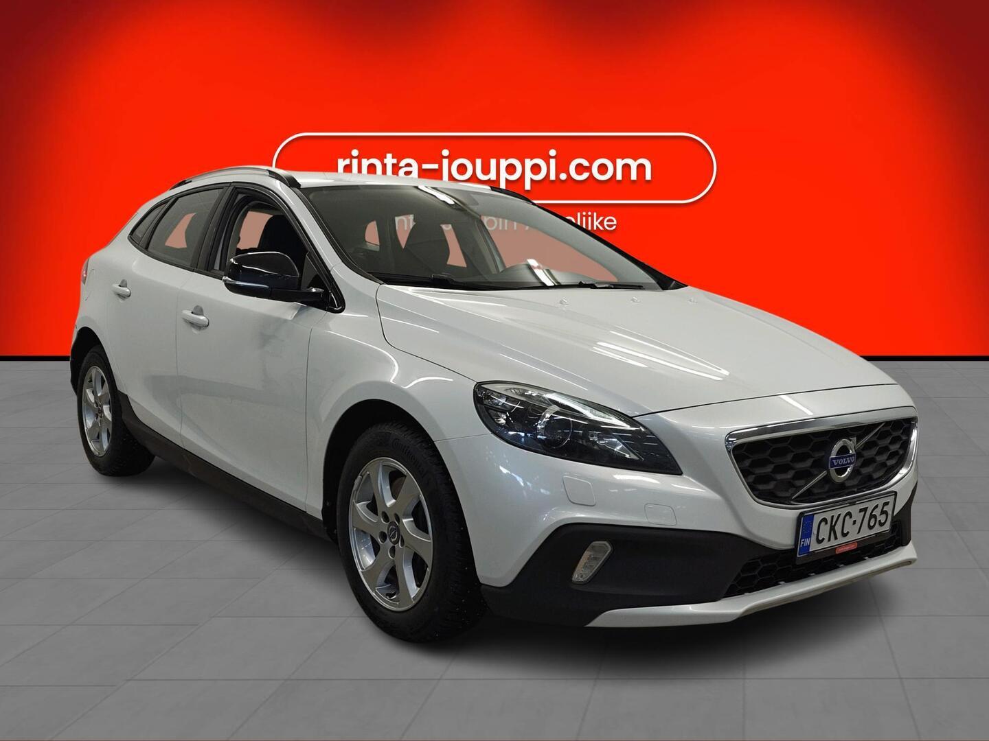 VOLVO V40 Cross Country 2016