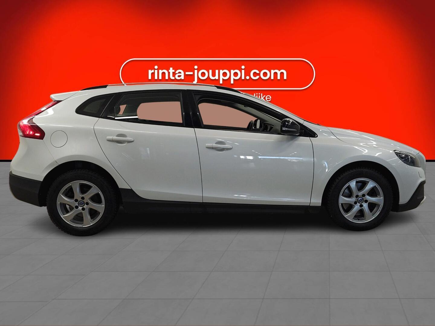 VOLVO V40 Cross Country 2016