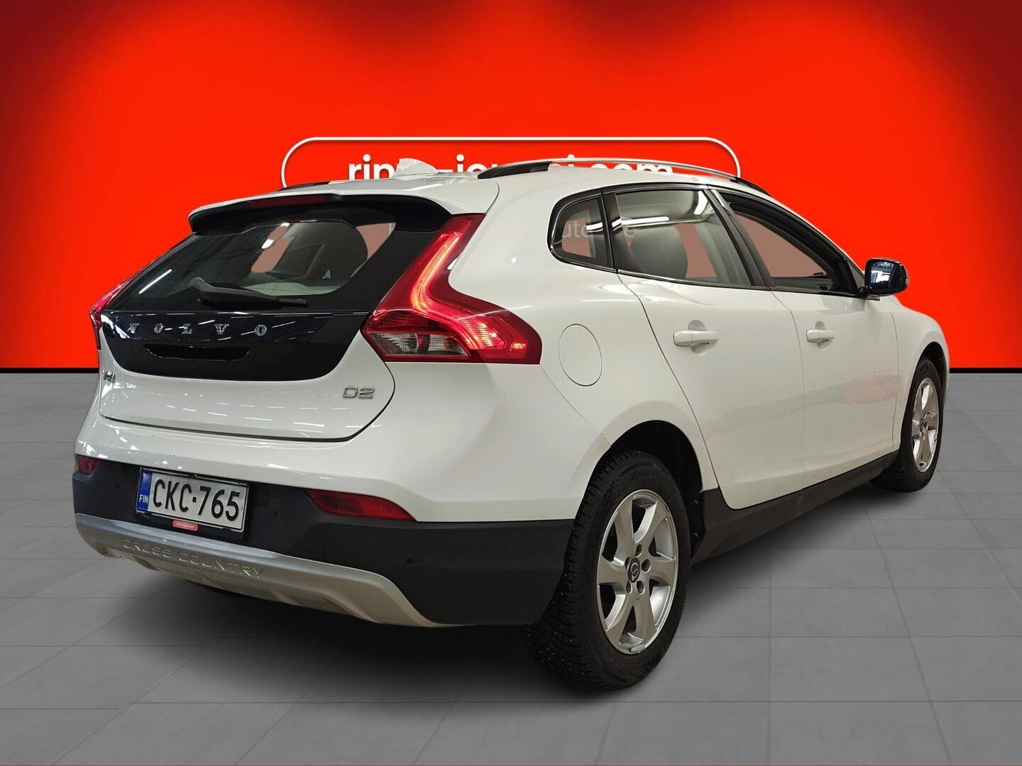VOLVO V40 Cross Country 2016