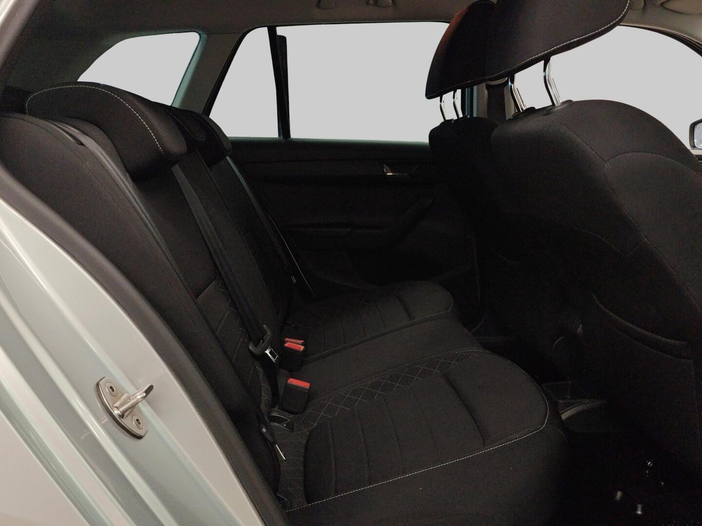 SKODA Fabia 2016