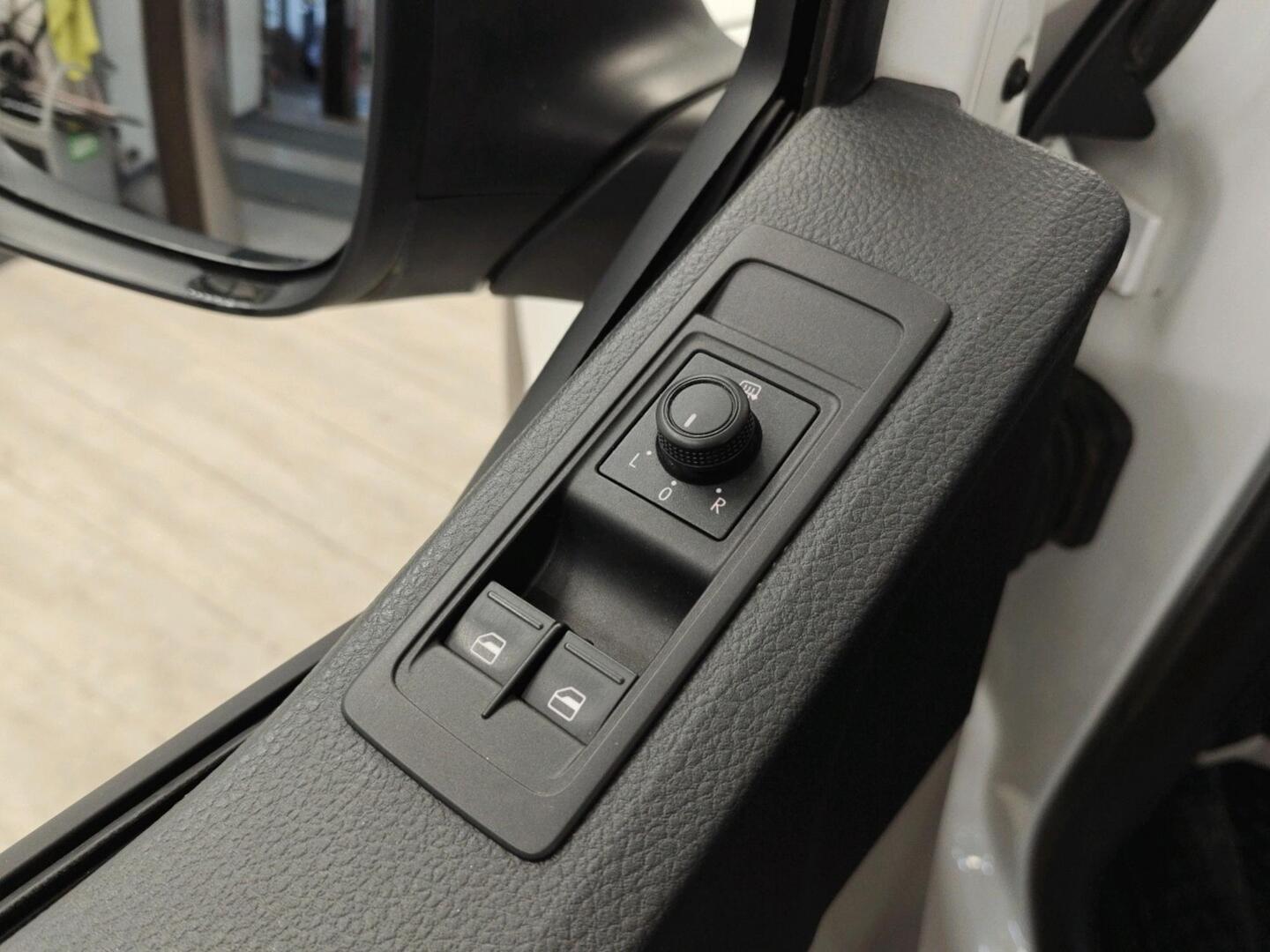 VOLKSWAGEN Transporter 2017
