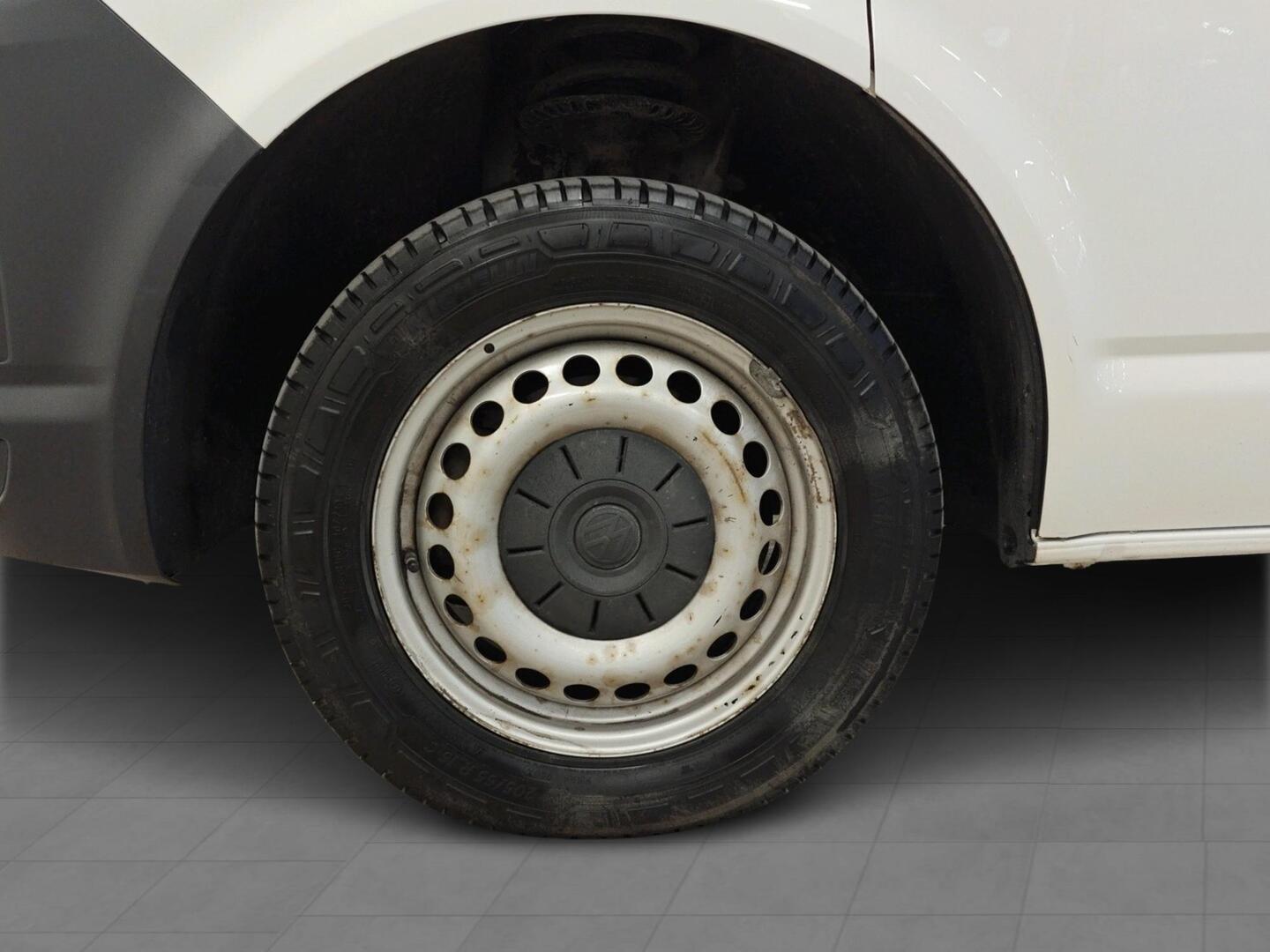 VOLKSWAGEN Transporter 2017